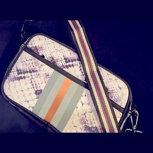 Brand new neoprene bag.